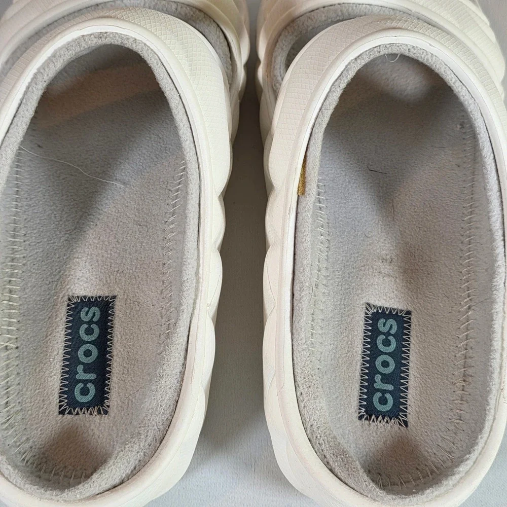 Crocs Classic Cozzzy Overpuff Chalk White Sandal Mens 10 Lined Dual Strap Slides